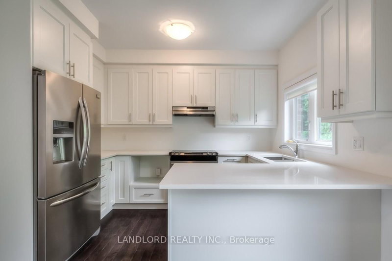 home for lease on 23 Kenneth Wood Crescent