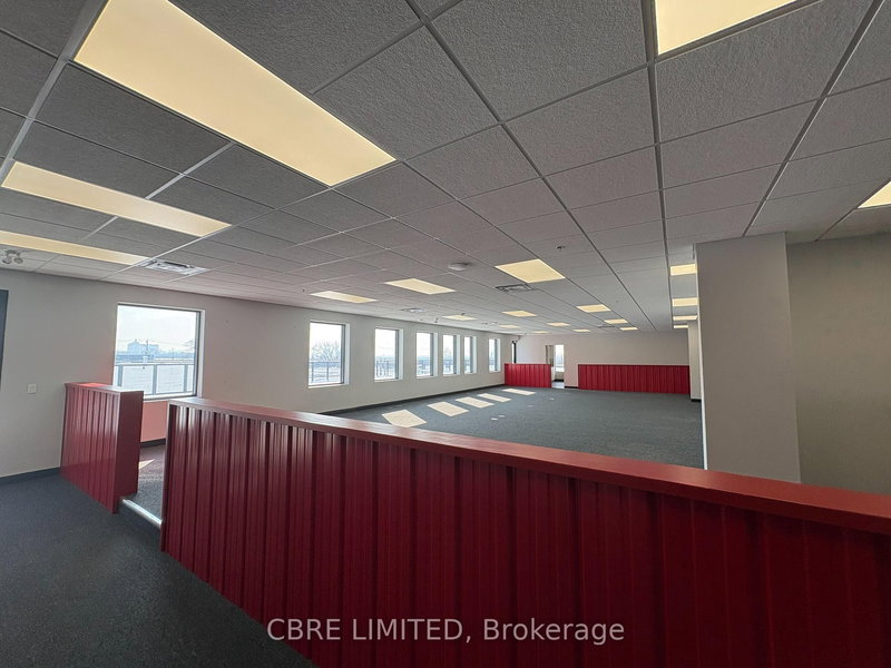 Unit 2 - 160 Bartley Dr, Toronto, M4A 1E1 | Image 3