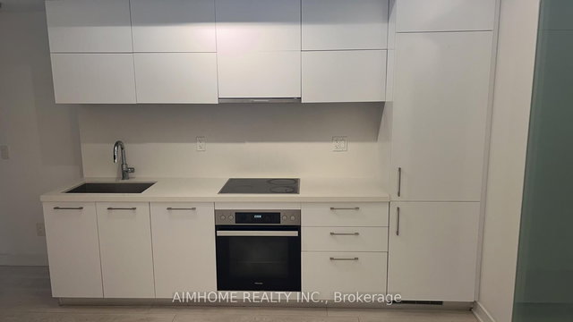 1508 - 188 Cumberland Street