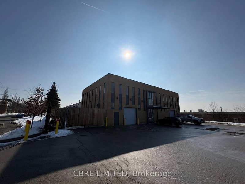 Unit 2 - 160 Bartley Dr, Toronto, M4A 1E1 | Image 2