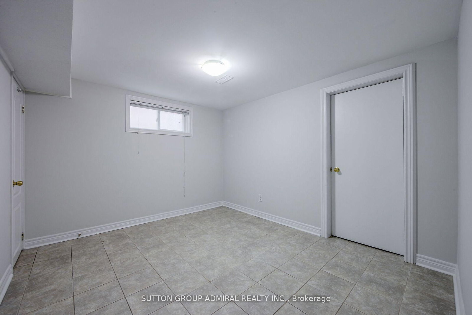 52 Farrell Avenue, Unit Bsmt - Photo 13