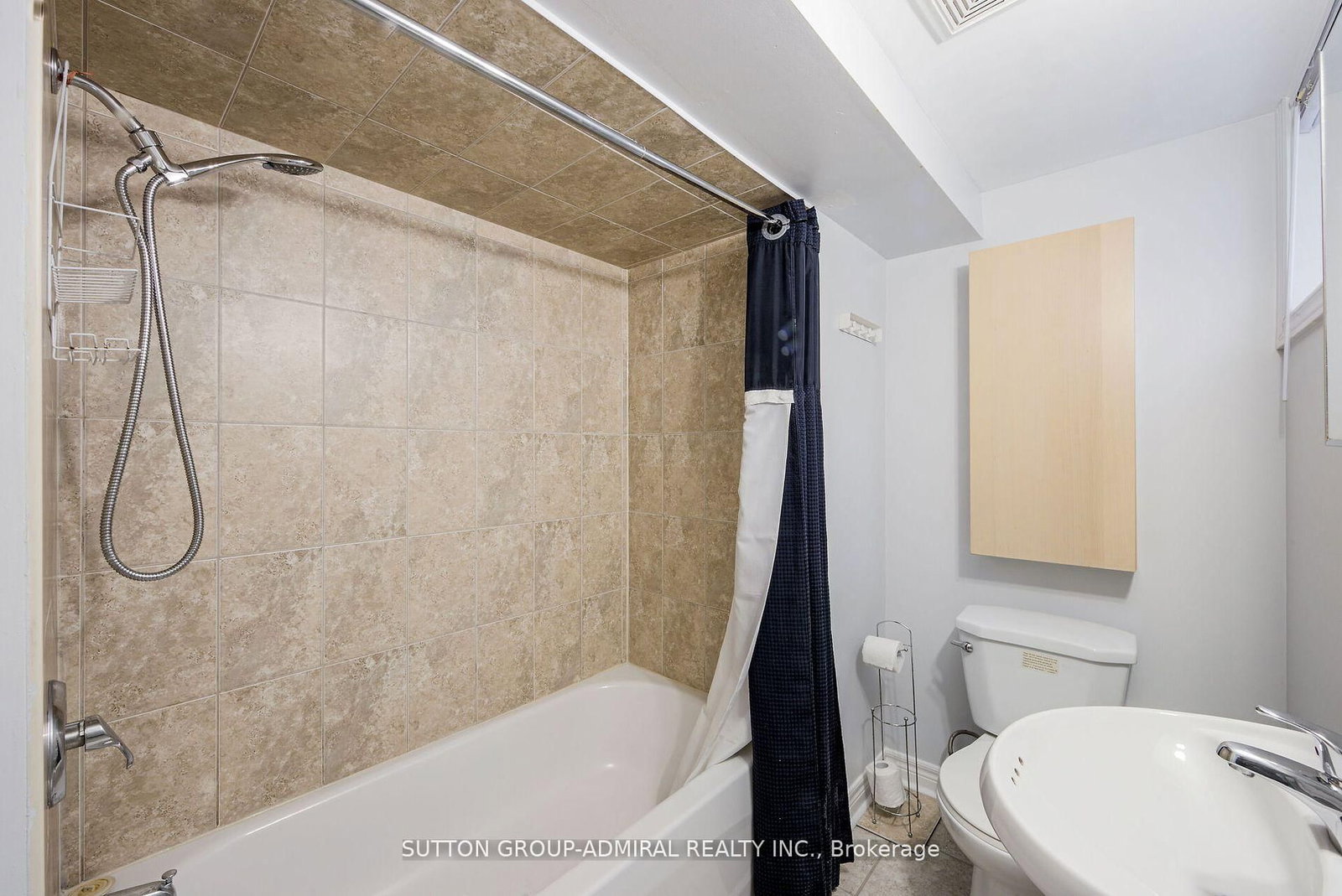 52 Farrell Avenue, Unit Bsmt - Photo 16