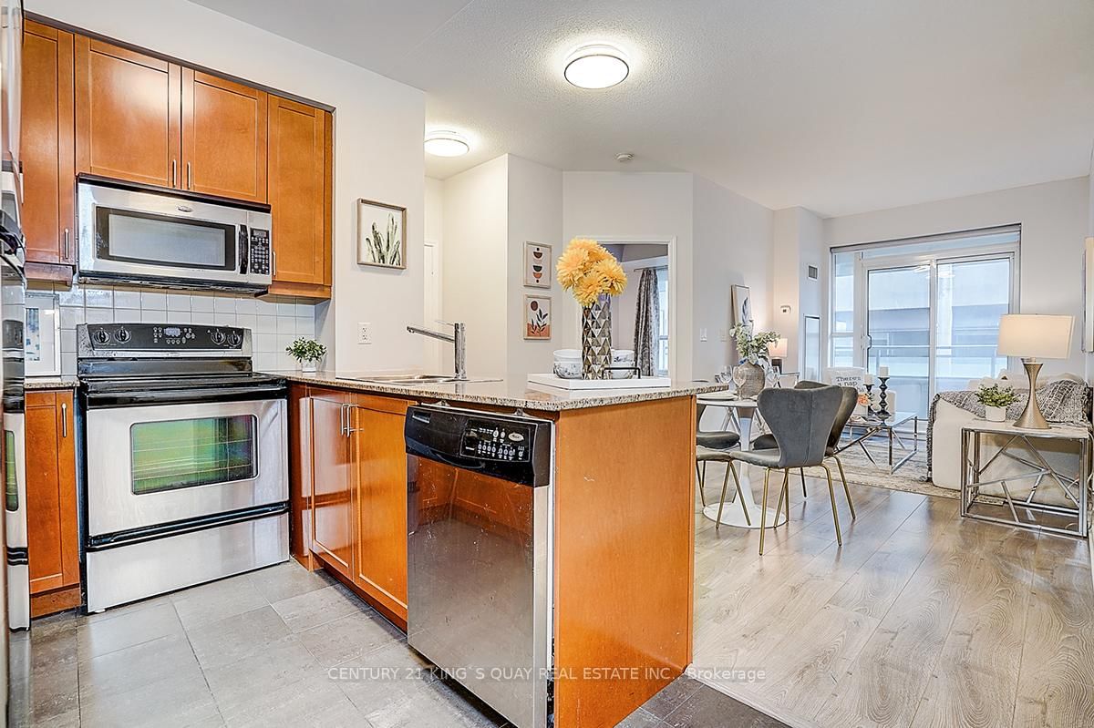 Condo for sale at 301-736 Spadina Avenue, Toronto, Ontario, M5S 2J6 - University - MLS: C12881500