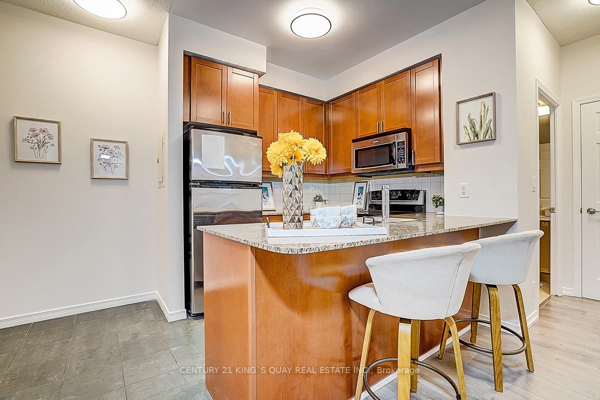 Condo for sale at 301-736 Spadina Avenue, Toronto, Ontario, M5S 2J6 - University - MLS: C12881500