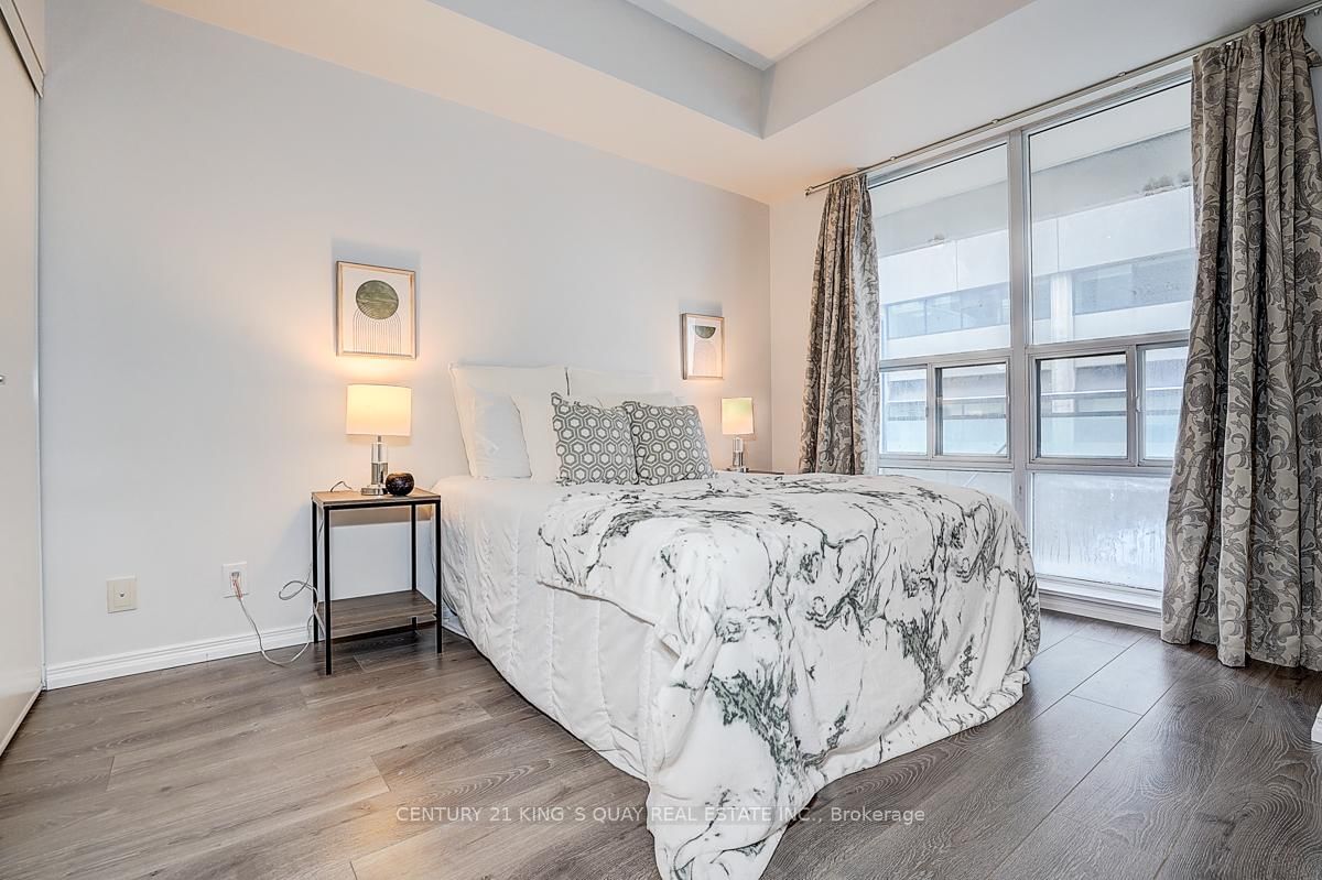 Condo for sale at 301-736 Spadina Avenue, Toronto, Ontario, M5S 2J6 - University - MLS: C12881500