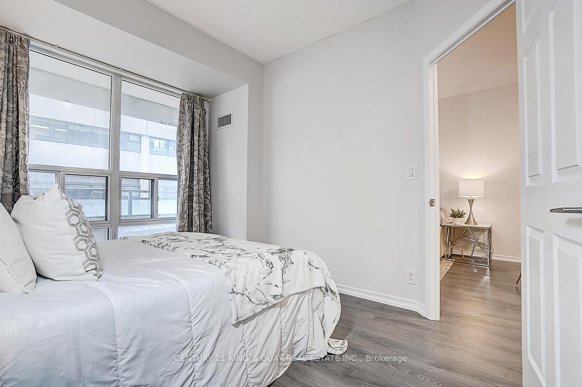Condo for sale at 301-736 Spadina Avenue, Toronto, Ontario, M5S 2J6 - University - MLS: C12881500