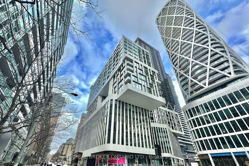 home for lease on 1513-121 St Patrick Street