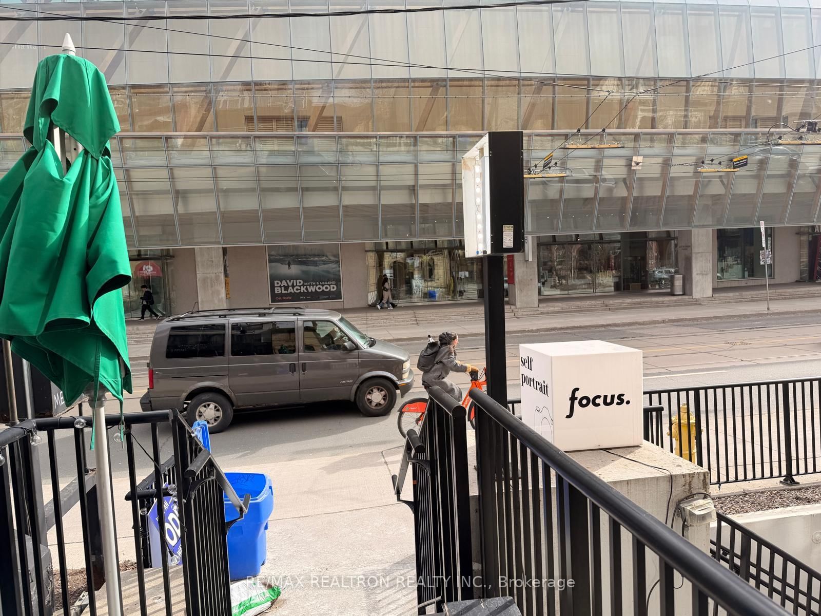 334 Dundas Street W - Photo 25