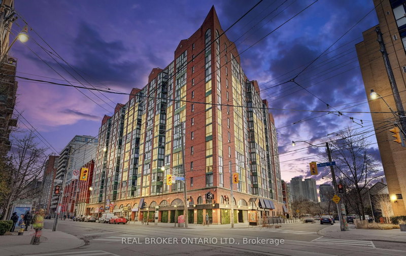 home for lease on 907-801 King Street W
