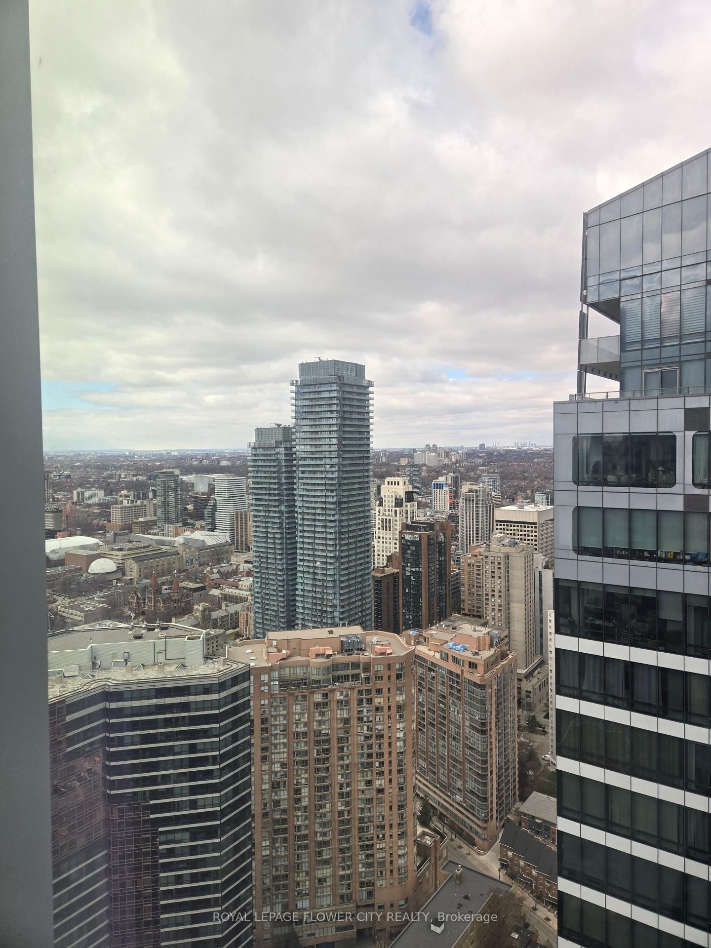 8 Wellesley Street W, Unit 5606 - Photo 2