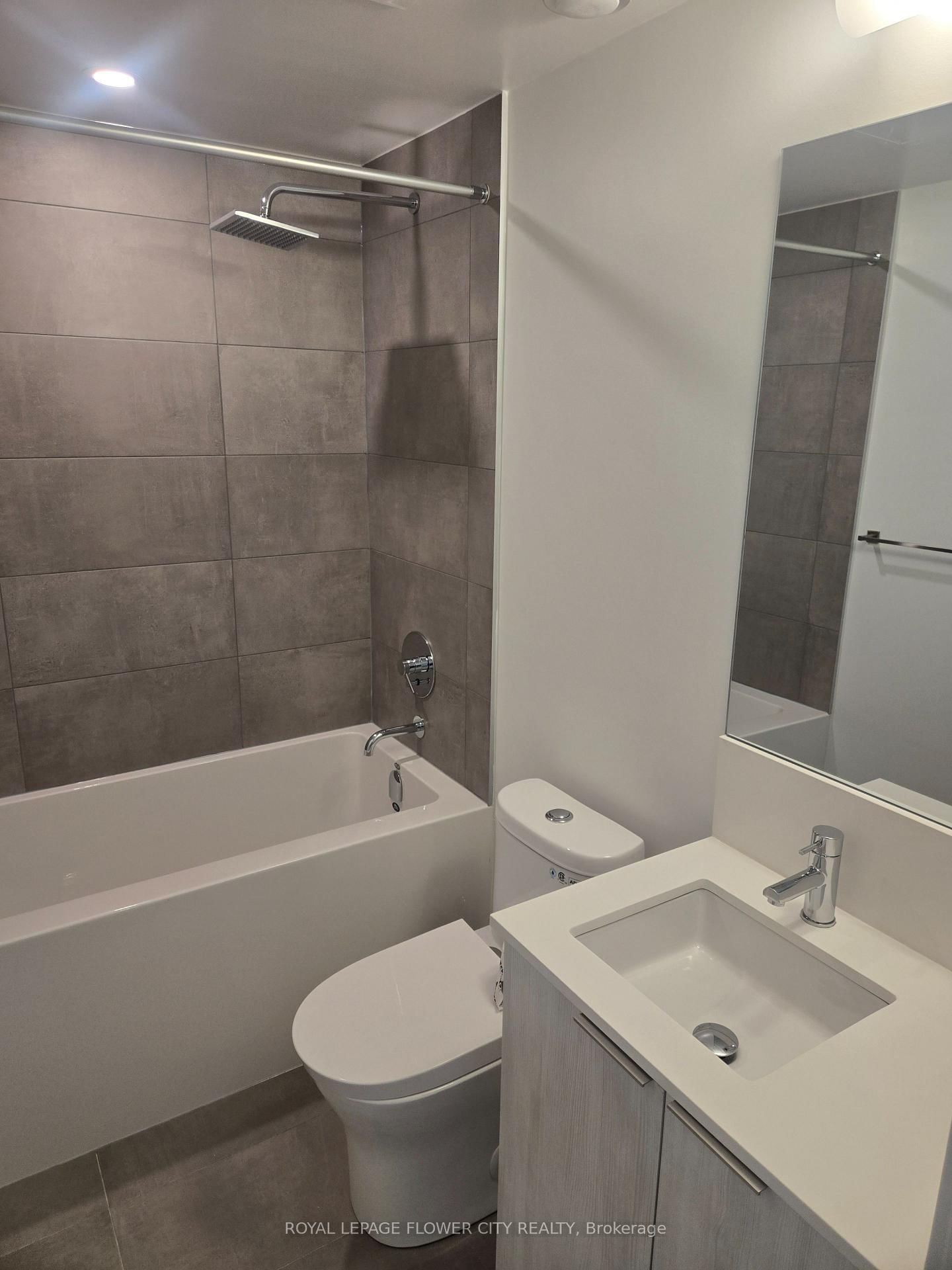 8 Wellesley Street W, Unit 5606 - Photo 8