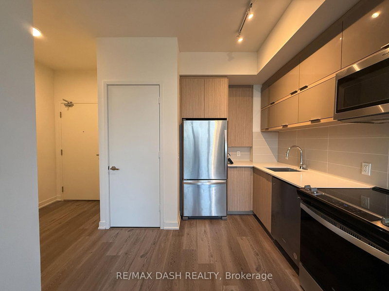 104 - 10 Deerlick Crt, Toronto, M3A 0A7 | Image 2