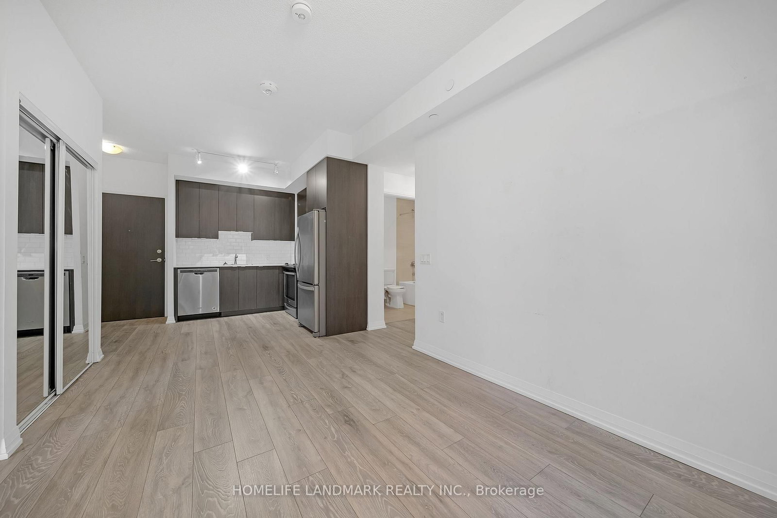 Condo for lease at 270-60 Ann O'reilly Road, Toronto, Ontario, M2J 0C8 - Henry Farm - MLS: C12883294