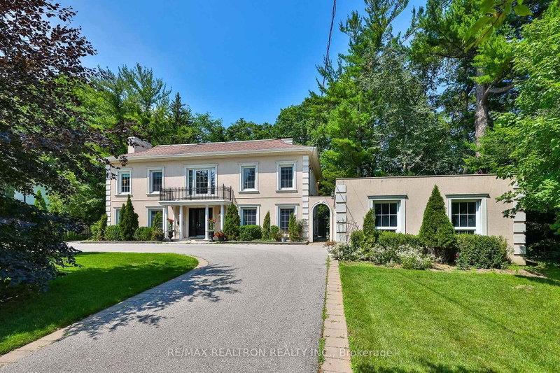 38 Saintfield Avenue