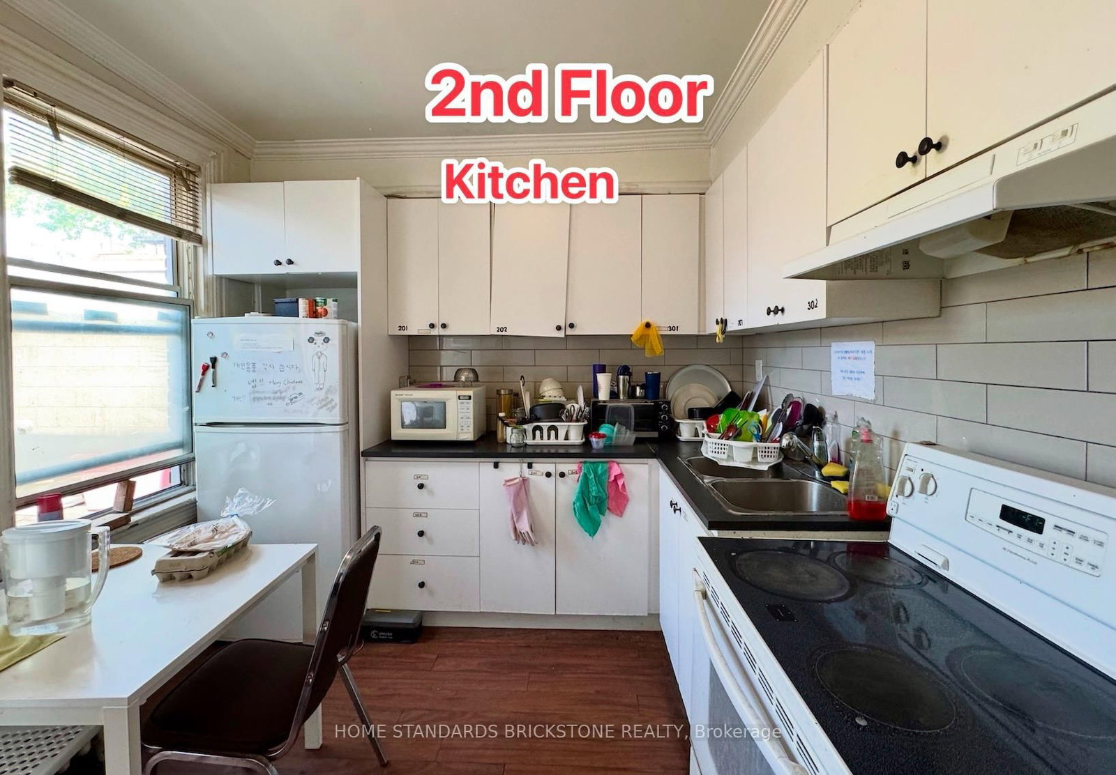 586 Bloor Street W - Photo 18