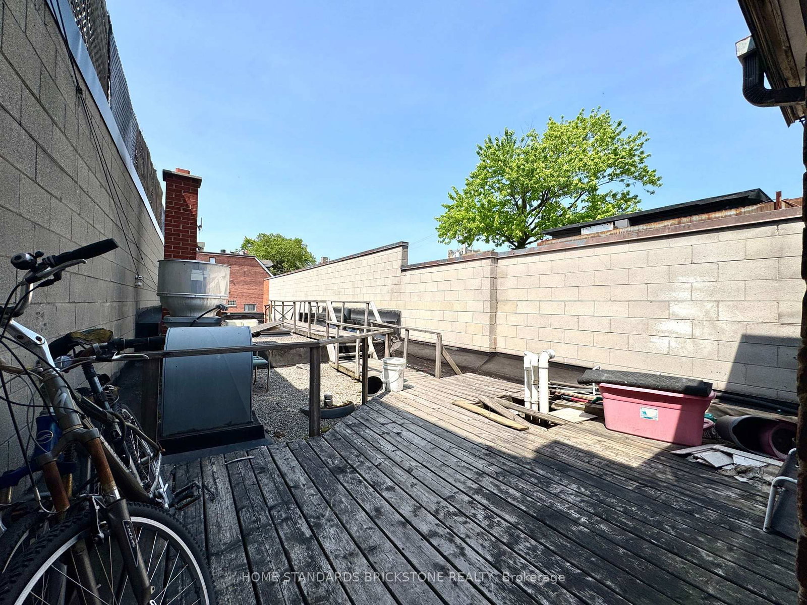 586 Bloor Street W - Photo 19