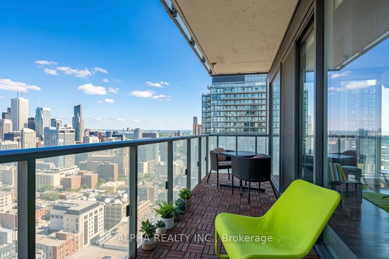 101 Peter Street, Unit 3403 - Photo 17