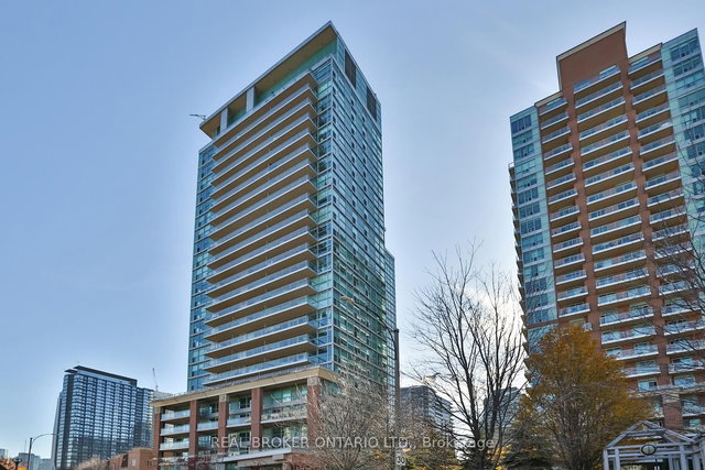 1402 - 80 Western Battery Road