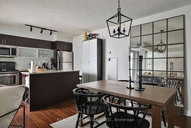 1402 - 80 Western Battery Road