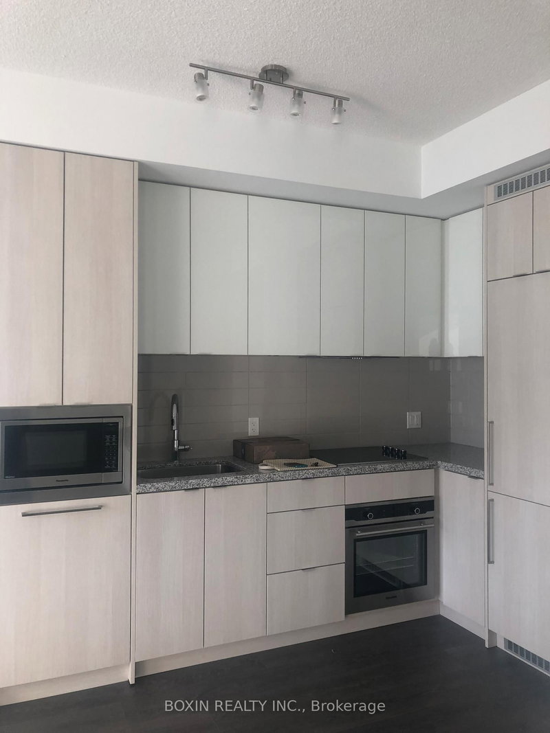 3503 - 125 Blue Jays Way, Toronto, M5V 0N5 | Image 2