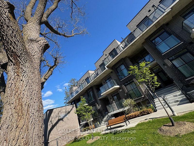 TH 24 - 51 Winlock Pkwy E, Toronto, M2M 0B8 | Image 3