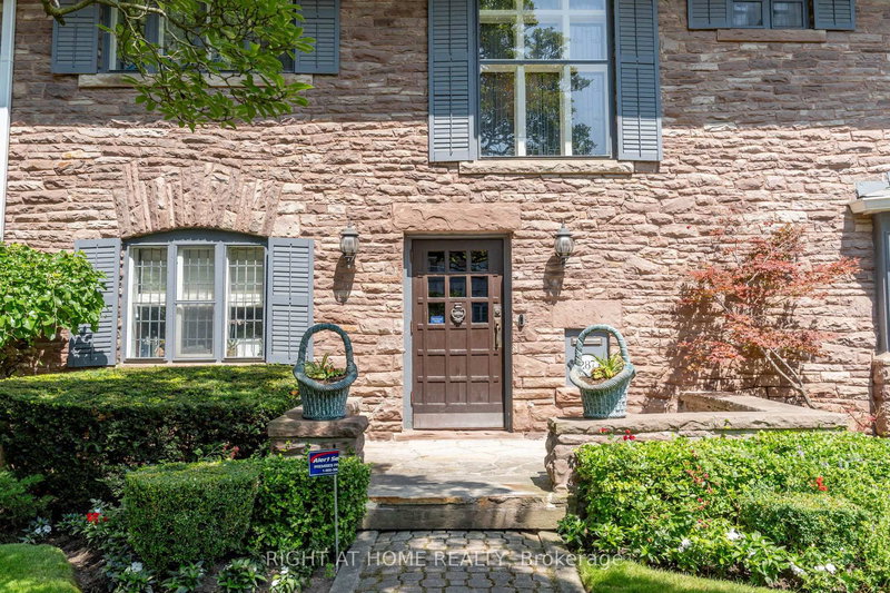 287 RUSSELL HILL Rd, Toronto, M4V 2T5 | Image 3