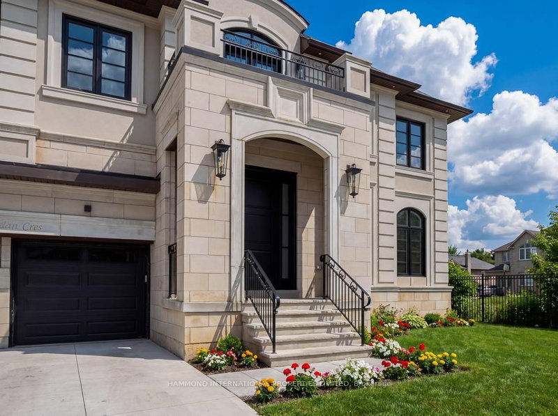 9 Lonergan Cres photo 4