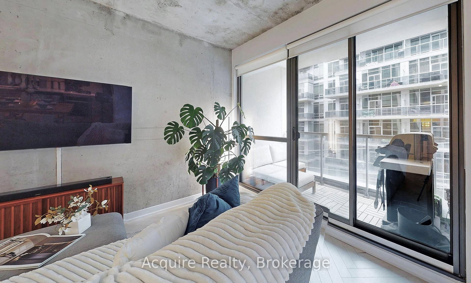 Condo for sale at 415-39 Brant Street, Toronto, Ontario, M4G 1V7 - Waterfront Communities C1 - MLS: C12885688