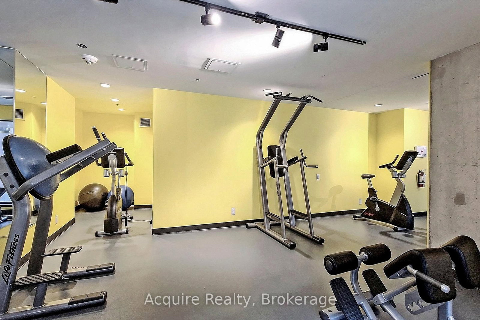 Condo for sale at 415-39 Brant Street, Toronto, Ontario, M4G 1V7 - Waterfront Communities C1 - MLS: C12885688