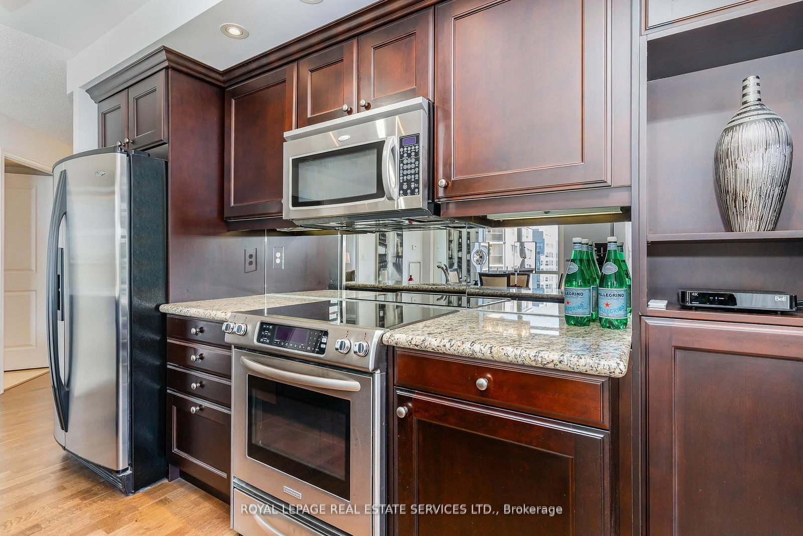 Condo for sale at 1203-900 Mount Pleasant Road, Toronto, Ontario, M4P 3J9 - Mount Pleasant West - MLS: C12885776