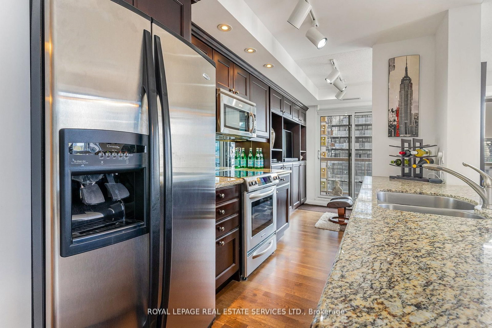 Condo for sale at 1203-900 Mount Pleasant Road, Toronto, Ontario, M4P 3J9 - Mount Pleasant West - MLS: C12885776