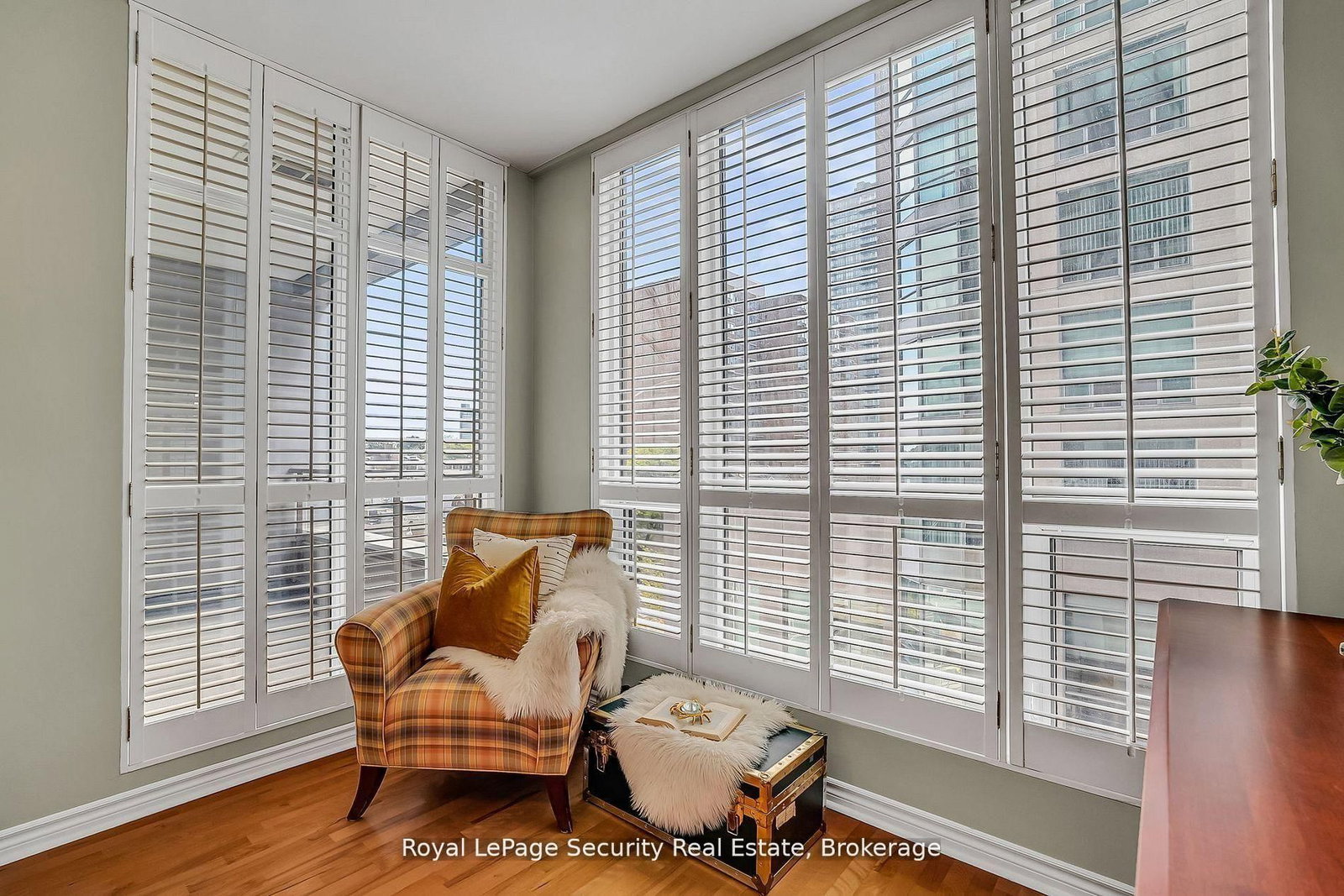 Condo for sale at 403-980 Yonge Street, Toronto, Ontario, M4W 3V8 - Annex - MLS: C12885864