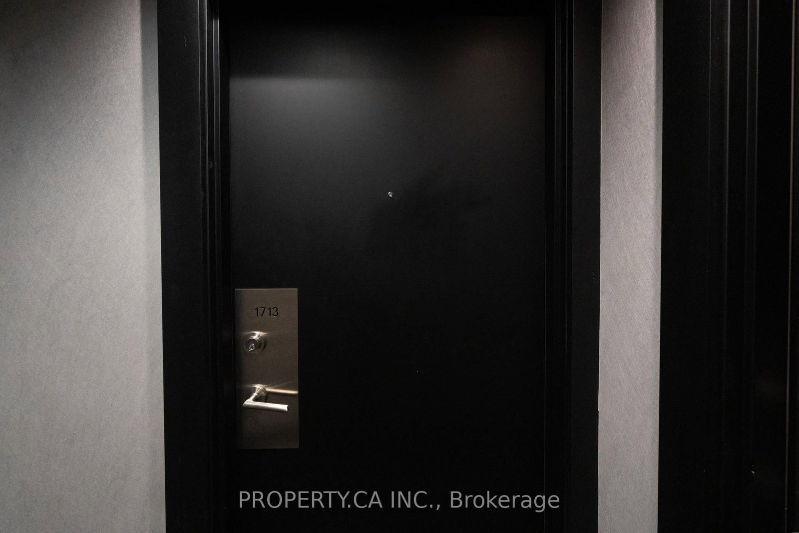 Condo for sale at 1713-87 Peter Street, Toronto, Ontario, M5V 0P1 - Waterfront Communities C1 - MLS: C12885902