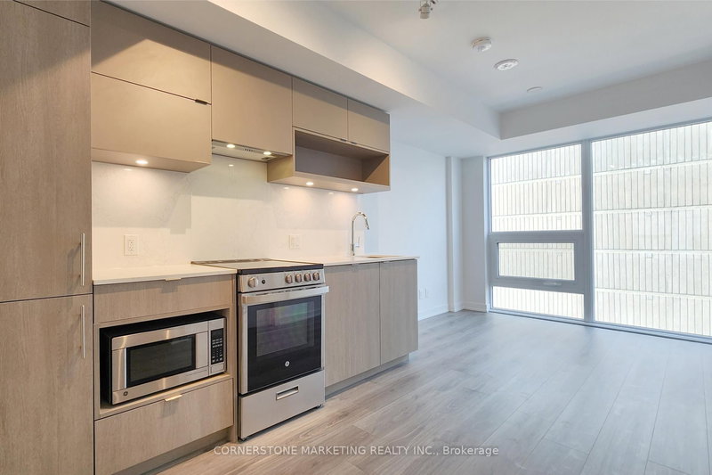 home for lease on 815-100 Queen Street E