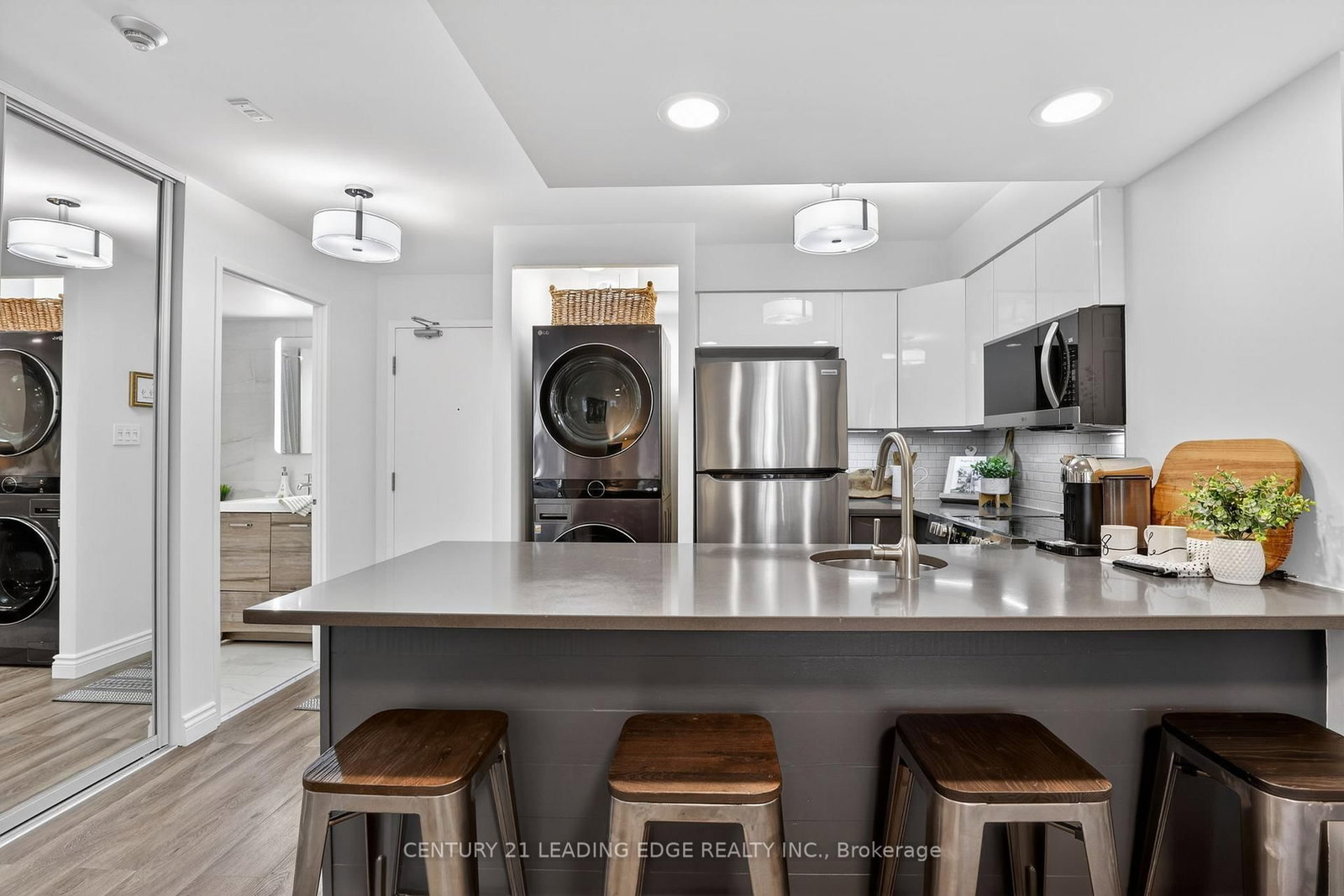 801 W King Street • #903 • Toronto, ON photo 11