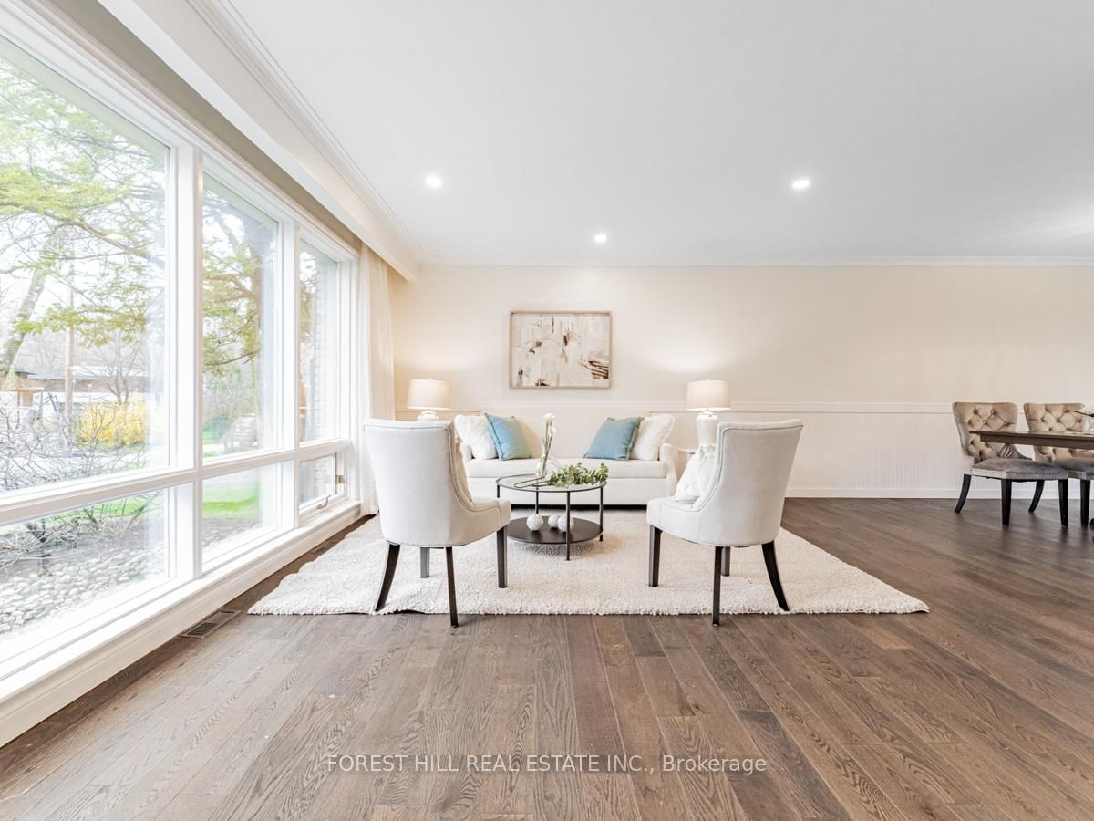 Detached House for sale at 137 Citation Drive, Toronto, Ontario, M2K 1T3 - Bayview Village - MLS: C12886376