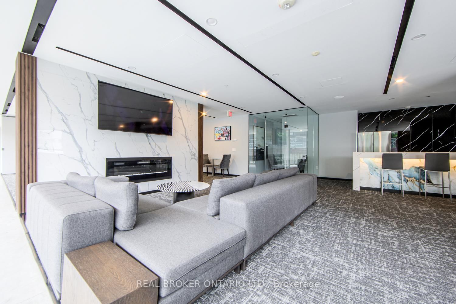 Condo for sale at 423-32 Trolley Crescent, Toronto, Ontario, M5A 0E8 - Moss Park - MLS: C12886644