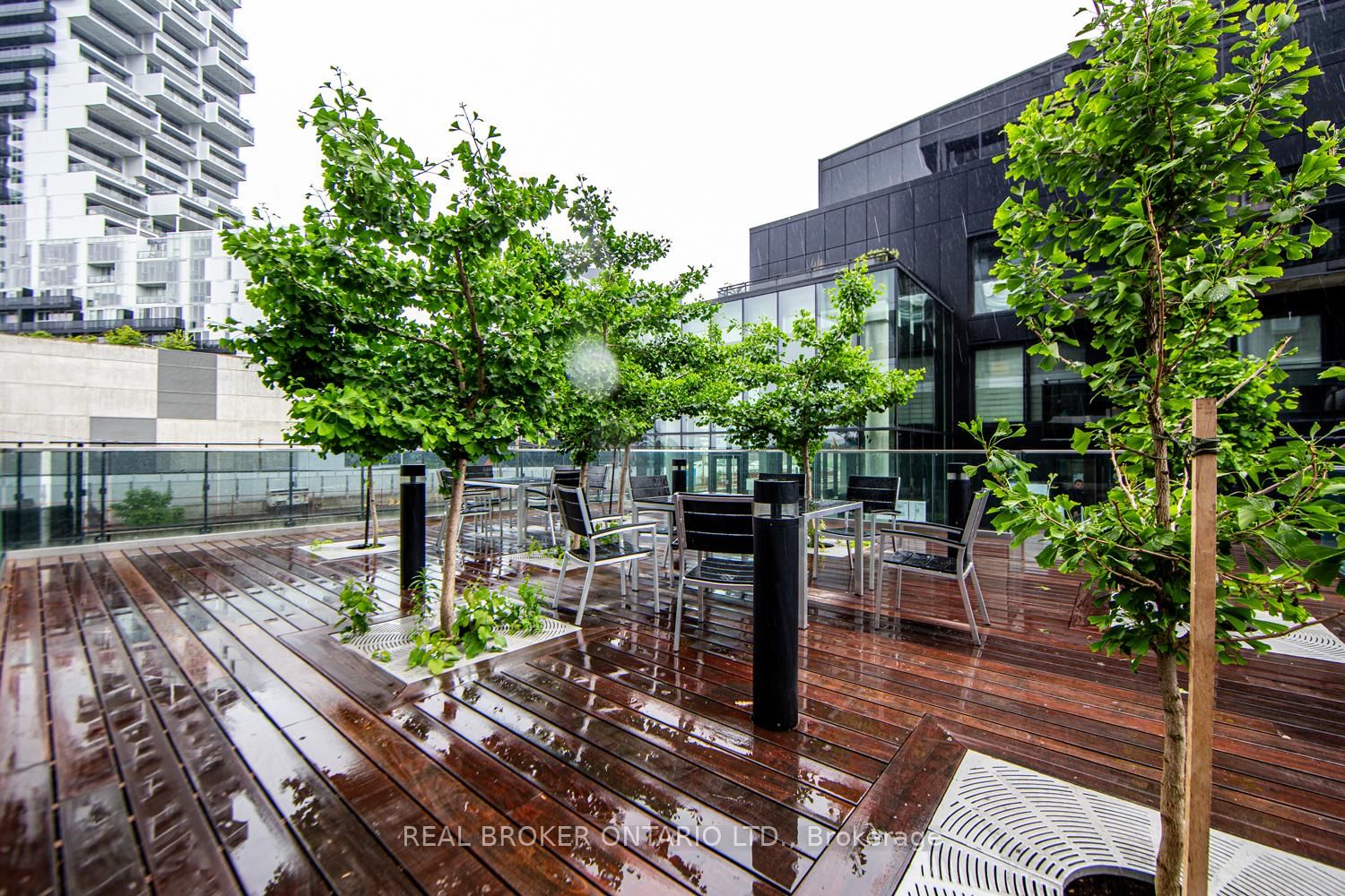 Condo for sale at 423-32 Trolley Crescent, Toronto, Ontario, M5A 0E8 - Moss Park - MLS: C12886644