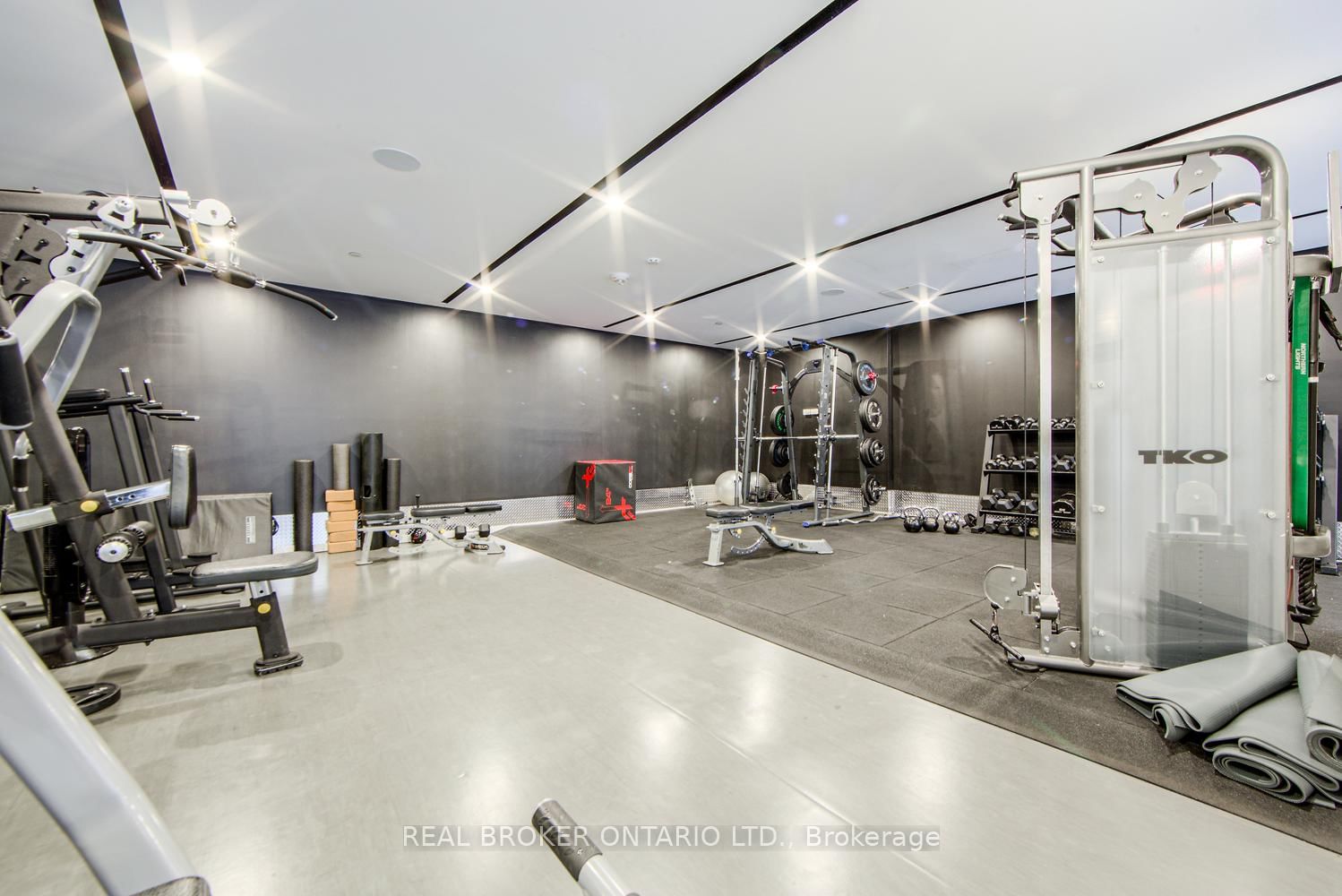 Condo for sale at 423-32 Trolley Crescent, Toronto, Ontario, M5A 0E8 - Moss Park - MLS: C12886644