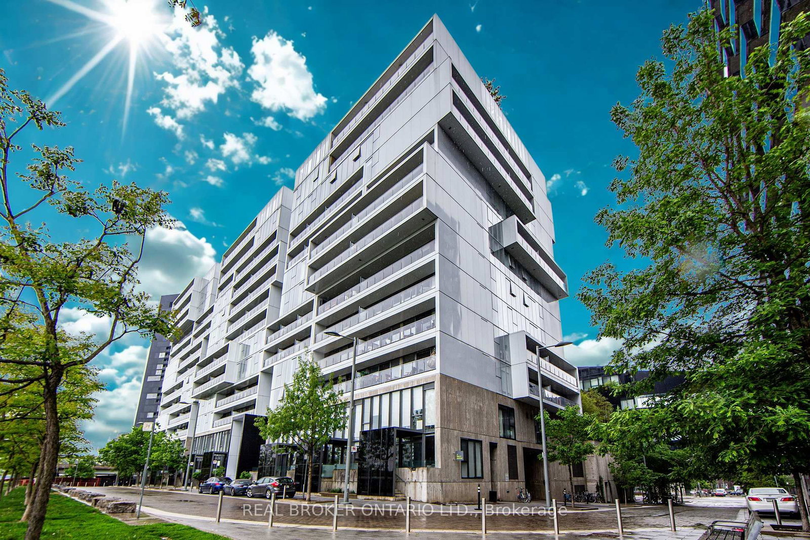 Condo for sale at 423-32 Trolley Crescent, Toronto, Ontario, M5A 0E8 - Moss Park - MLS: C12886644