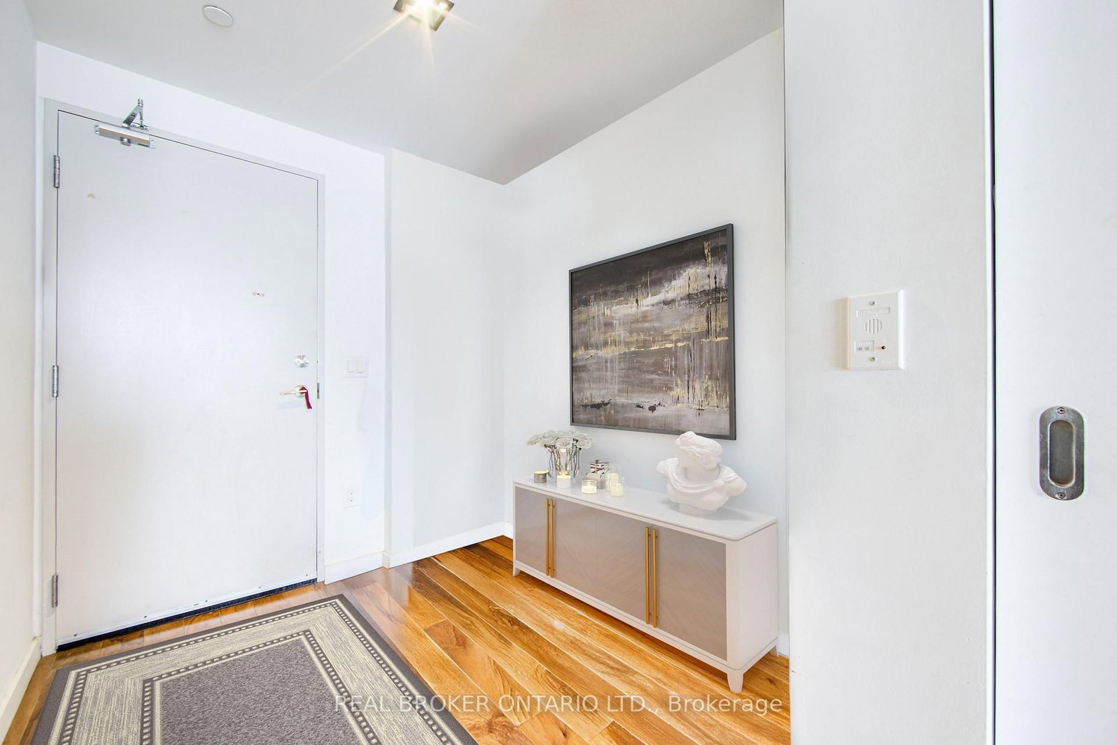 Condo for sale at 423-32 Trolley Crescent, Toronto, Ontario, M5A 0E8 - Moss Park - MLS: C12886644