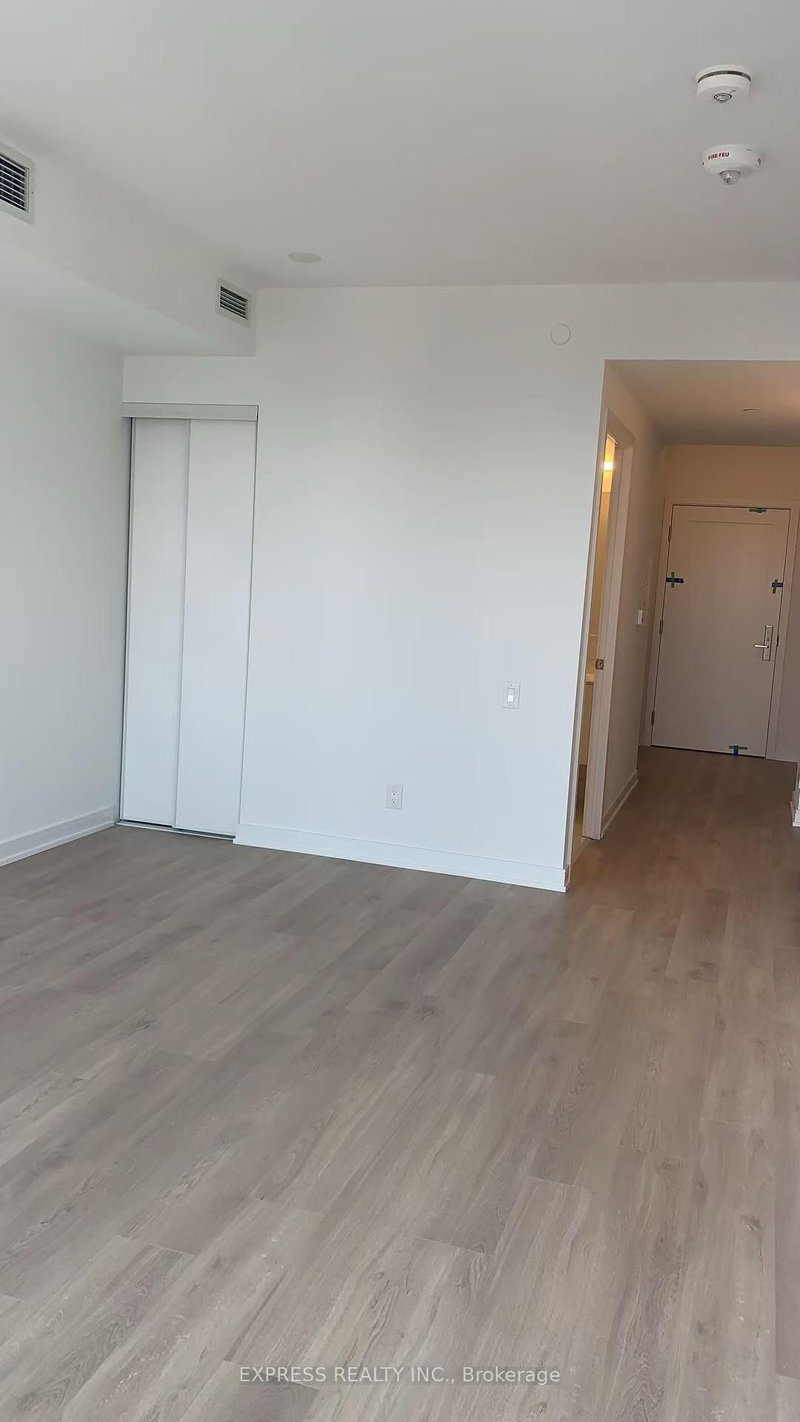 home for lease on 2905-3 Gloucester Street