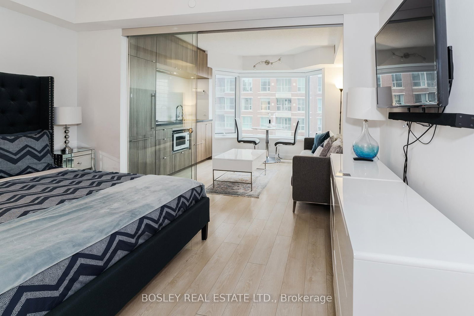 155 Yorkville Avenue, Unit 2016 - Photo 10