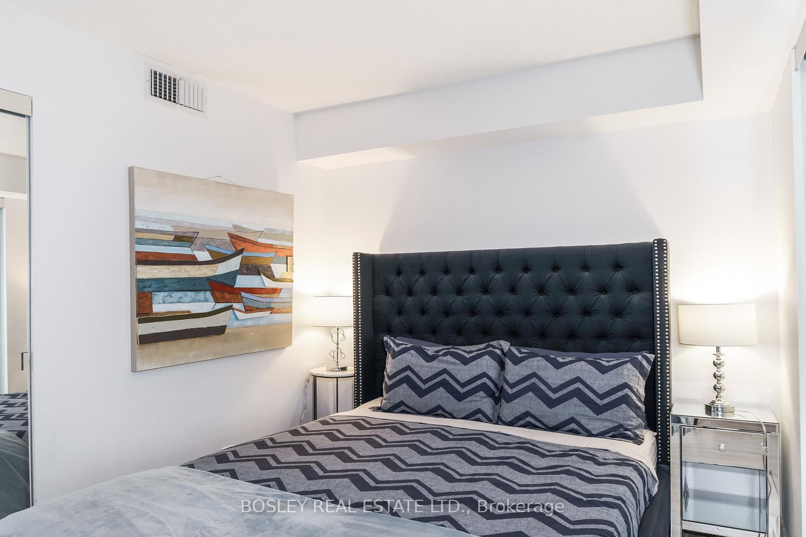 155 Yorkville Avenue, Unit 2016 - Photo 12