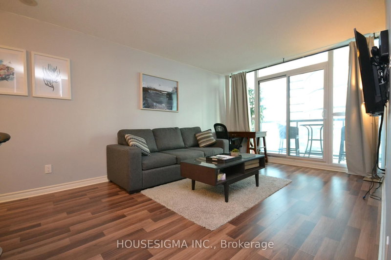 1507 - 19 Grand Trunk Cres, Toronto, M5J 3A4 | Image 3