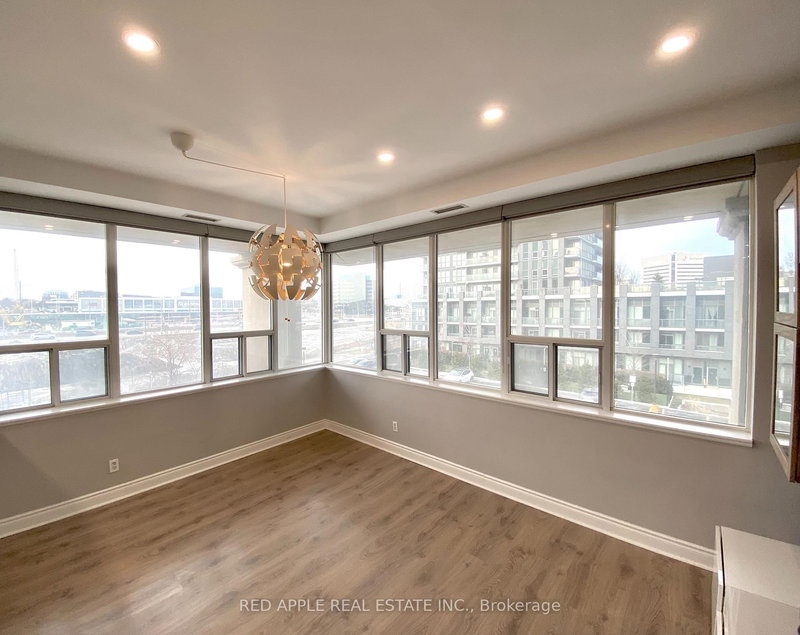 home for lease on 207-797 Don Mills Road