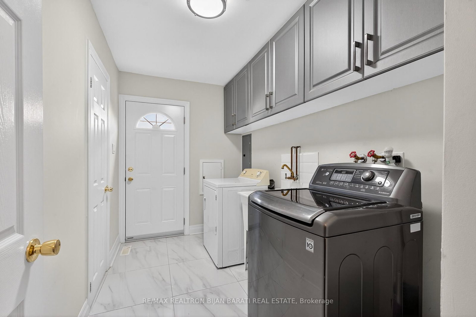 Detached House for sale at 603 Cummer Avenue, Toronto, Ontario, M2K 2M5 - Bayview Woods-Steeles - MLS: C12887380