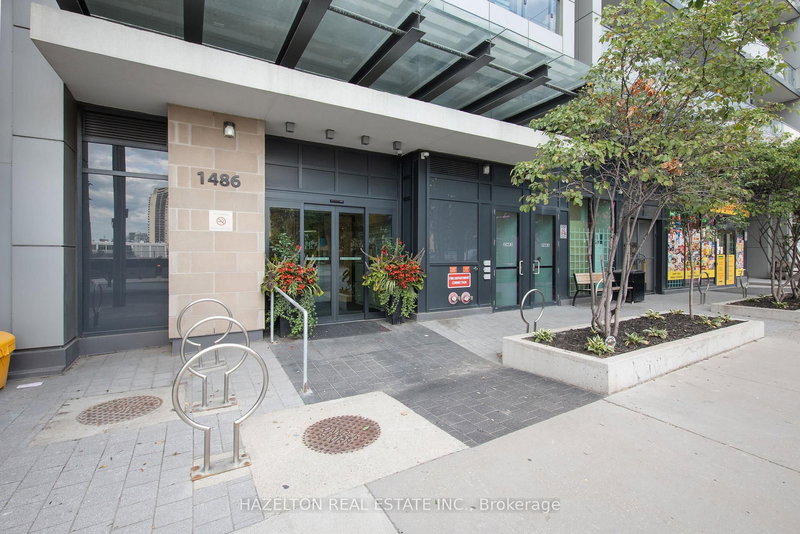 1802 - 1486 Bathurst St, Toronto, M5P 3G9 | Image 2