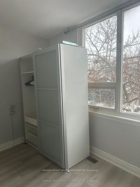 717 College Street, Unit 2nd Floor - Photo 16