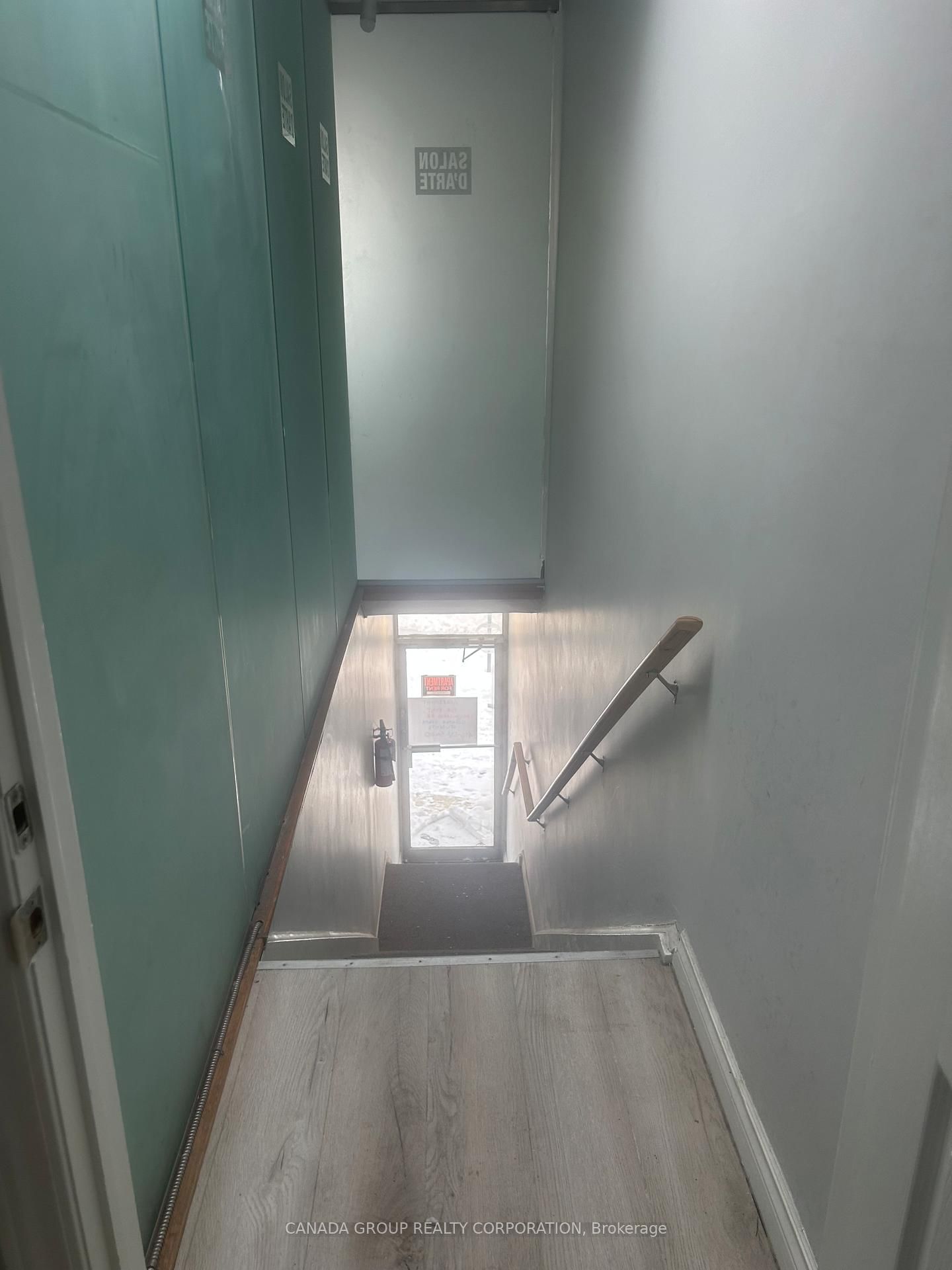 717 College Street, Unit 2nd Floor - Photo 5